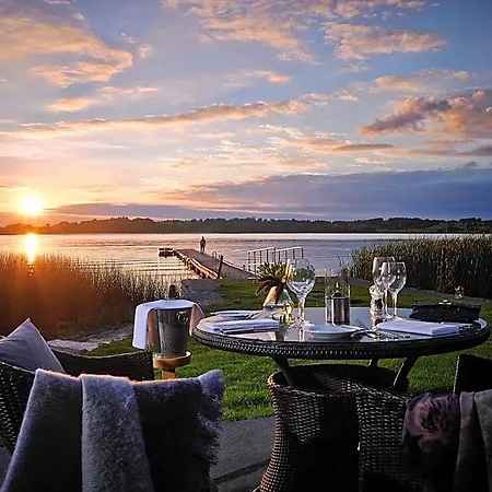 Wineport 4* Glasson